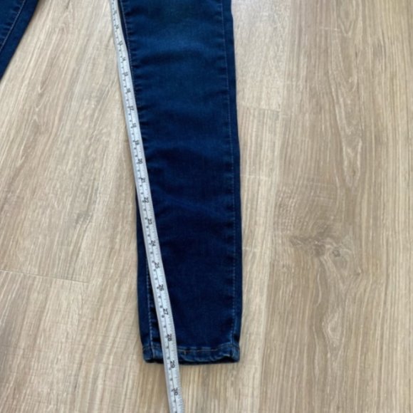 Levi’s 720 High Rise Super Skinny Jeans Sz 24 - Picture 6 of 11